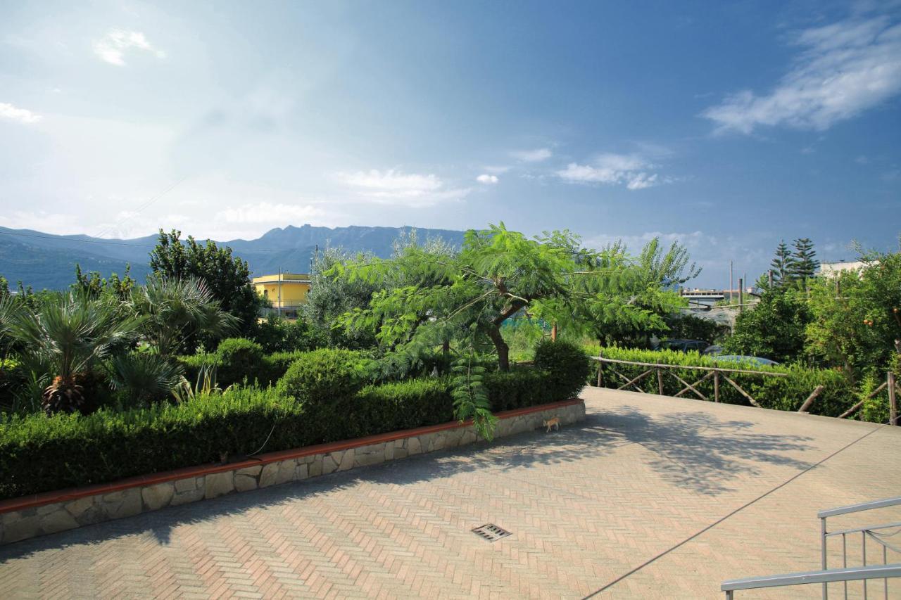 Villa Rosa Pompei Studios Santa Maria La Carita Экстерьер фото