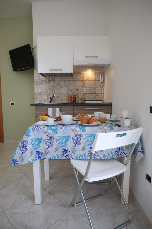Villa Rosa Pompei Studios Santa Maria La Carita Экстерьер фото